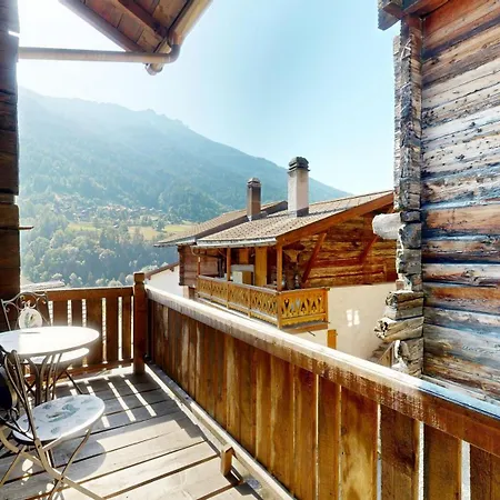 Flat In Mayoux - 4 Seasons In The Val D'anniviers Vissoie