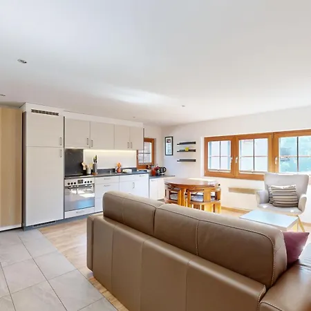 Flat In Mayoux - 4 Seasons In The Val D'anniviers Apartman *