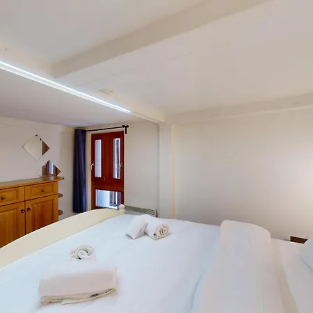 Flat In Mayoux - 4 Seasons In The Val D'anniviers Vissoie